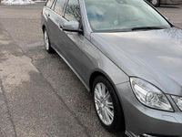 Gebraucht Mercedes E350 265 PS (194 kW) 2012 Grau Kombi