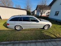 Gebraucht Mercedes E280 Elegance 190 PS (139 kW) 2005 Silber Kombi