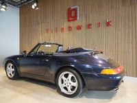Second-hand Porsche 993 286 CP (210 kW) 1994 Albastru Cabrio