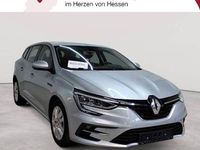 Gebraucht Renault Mégane IV Equilibre 116 PS (85 kW) 2023 Silber Limousine