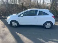 Gebraucht Opel Corsa Selection 69 PS (50 kW) 2010 Casabl/arctic/eisweiss/kaolin Kleinwagen