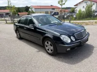 Gebraucht Mercedes E220 Elegance 150 PS (110 kW) 2004 Schwarz Limousine