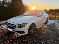Gebraucht Mercedes E220 Avantgarde 194 PS (142 kW) 2016 Weiß Limousine