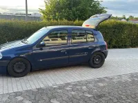 Gebraucht Renault Clio II 75 PS (55 kW) 2002 Blau Kleinwagen
