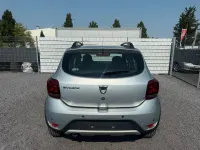 Gebraucht Dacia Sandero Prestige 95 PS (69 kW) 2019 Grau Limousine