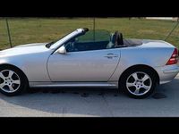 Gebraucht Mercedes SLK230 197 PS (144 kW) 2002 Silber Cabrio