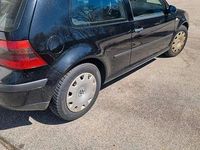 Second-hand VW Golf Basis 75 CP (55 kW) 2000 Negru Coupe