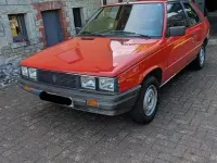 Gebraucht Renault R11 60 PS (44 kW) 1983 Rot Kleinwagen