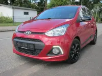 Gebraucht Hyundai i10 Blackline 87 PS (63 kW) 2015 Rot Kleinwagen