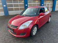 Gebraucht Suzuki Swift 94 PS (69 kW) 2013 Rot Kleinwagen