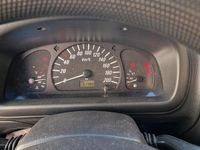 Gebraucht Opel Agila 60 PS (44 kW) 2006 Weiß Kleinwagen
