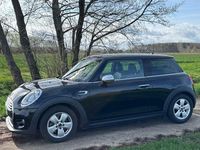 Usado Mini ONE 102 HP (75 kW) 2015 Preto Citadino