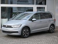 Neu VW Touran Edition 150 PS (110 kW) 2025 Delfingrau metallic Van / Kleinbus