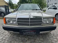 Gebraucht Mercedes 190 118 PS (86 kW) 1990 Silber Limousine