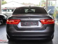 Gebraucht Jaguar XE R-Sport 200 PS (147 kW) 2017 Corris grey Limousine