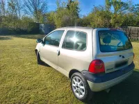 Używany Renault Twingo Initiale 75 KM (55 kW) 2001 Złoty Hatchback