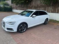 Gebraucht Audi A4 Sport 150 PS (110 kW) 2019 Weiß Kombi