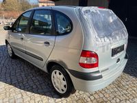 Gebraucht Renault Mégane 107 PS (78 kW) 2000 Silber Limousine