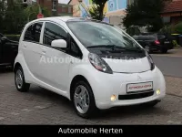 Gebraucht Mitsubishi i-MiEV 49 kW (67 PS) 2011 Weiß Kleinwagen