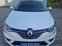Gebraucht Renault Mégane Bose Edition 132 PS (97 kW) 2016 Weiß Limousine