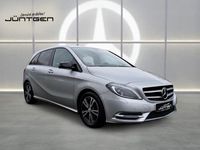 Gebraucht Mercedes B180 Night 122 PS (89 kW) 2013 Silber Kleinwagen
