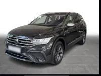 Gebraucht VW Tiguan Allspace 150 PS (110 kW) 2023 Schwarz SUV