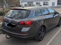 Gebraucht Opel Astra Eco 120 PS (88 kW) 2012 Kombi