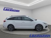 Gebraucht Hyundai i30 Advantage 101 PS (74 kW) 2025 Atlas white Kombi
