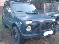 Gebraucht Lada niva 82 PS (60 kW) 2009 Grün SUV