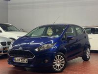 Gebraucht Ford Fiesta 101 PS (74 kW) 2017 Blau Limousine