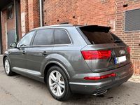 Gebraucht Audi Q7 S-Line 272 PS (200 kW) 2015 Grau SUV