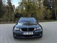Second-hand BMW 325 Performance 218 CP (160 kW) 2005 Gri Berlinǎ