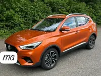 Gebraucht MG ZS Luxury 106 PS (77 kW) 2024 Orange SUV