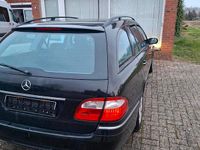 Gebraucht Mercedes E320 224 PS (164 kW) 2004 Schwarz Kombi
