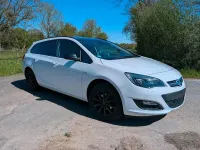 Gebraucht Opel Astra 115 PS (84 kW) 2015 Weiß Kleinwagen