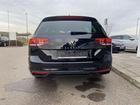Gebraucht VW Passat Business 150 PS (110 kW) 2022 Schwarz Kombi