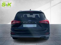 Gebraucht Ford Focus Active 125 PS (91 kW) 2019 Schwarz Kombi