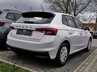 Gebraucht Skoda Fabia Selection 80 PS (58 kW) 2022 Weiß Kleinwagen