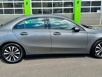 Gebraucht Mercedes A180 116 PS (85 kW) 2021 Grau Limousine