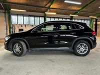 Gebraucht Mercedes GLA220 190 PS (139 kW) 2020 Schwarz SUV
