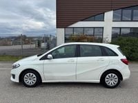 Gebraucht Mercedes B180 122 PS (89 kW) 2018 Weiß Van / Kleinbus