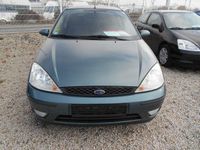 Gebraucht Ford Focus Ambiente 101 PS (74 kW) 2002 Grün metallic Limousine