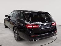 Gebraucht Mercedes E300 Exclusive 194 PS (142 kW) 2022 Obsidianschwarz metallic Kombi