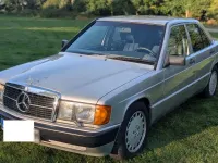 Gebraucht Mercedes 190 160 PS (117 kW) 1989 Silber Limousine