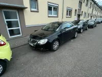 Używany VW Eos 140 KM (102 kW) 2007 Czarny Kabriolet