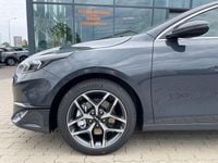 Neu Kia Ceed 101 PS (74 kW) 2025 Pentametall metallic Kleinwagen
