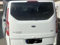 Gebraucht Ford Tourneo 170 PS (125 kW) 2018 Weiß Van / Kleinbus