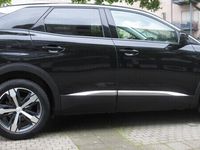 gebraucht Peugeot 3008 PureTech 130 EAT8 Allure Navi+LED+SHZ+R-Kam+