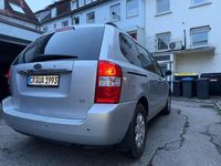 Gebraucht Kia Carnival 185 PS (136 kW) 2009 Silber Van / Kleinbus