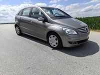 Gebraucht Mercedes B180 109 PS (80 kW) 2006 Grau Van / Kleinbus